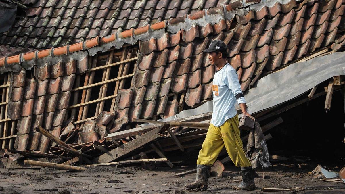 Wilayah Erupsi Semeru Ditutup, BNPB Keluarkan Larangan Wisata