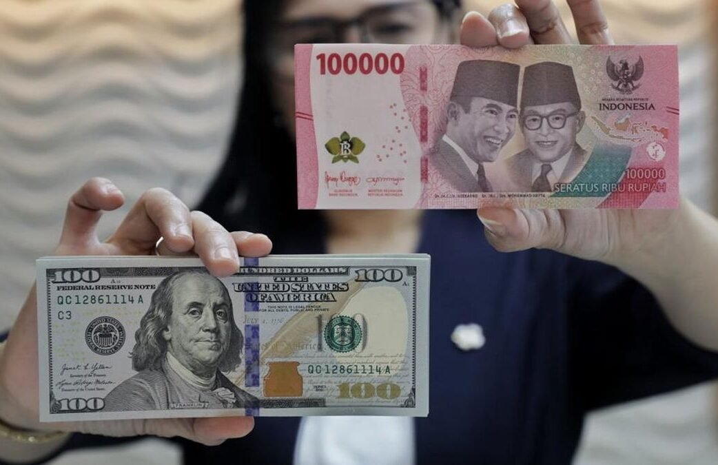 Rupiah Menguat Terdorong Ekspektasi Suku Bunga Fed Dipangkas