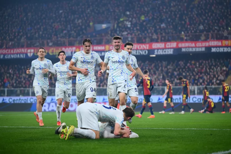 Inter Milan Naik ke Puncak Klasemen Usai Kalahkan Genoa