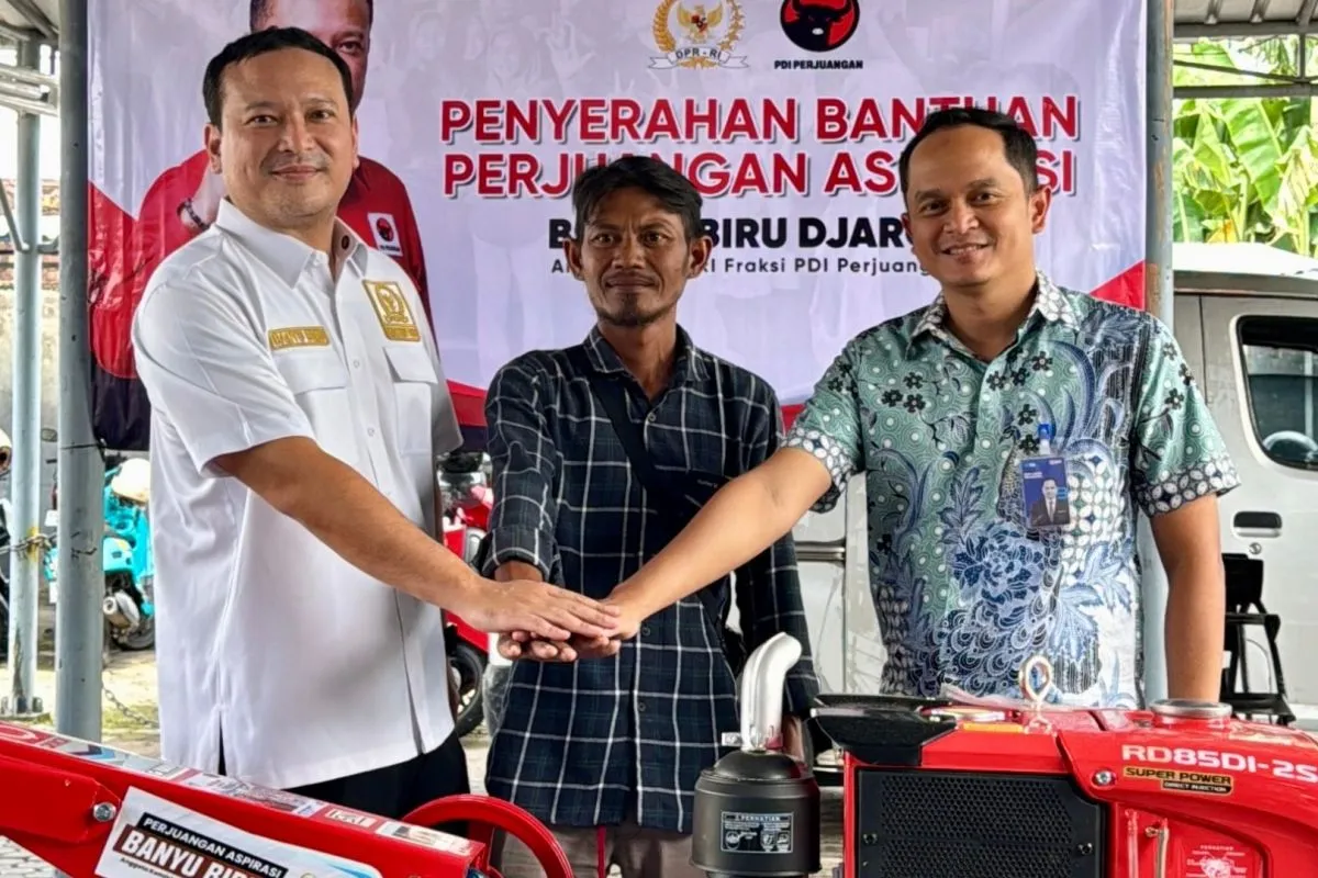 Anggota DPR Tekankan Peran Petani sebagai Soko Guru Ekonomi RI