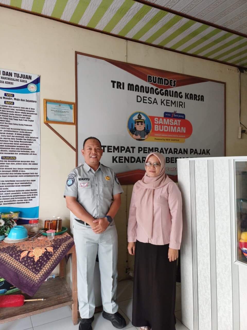 PT. Jasa Raharja Samsat Karanganyar Perluas Edukasi Layanan Samsat Budiman kepada Wajib Pajak