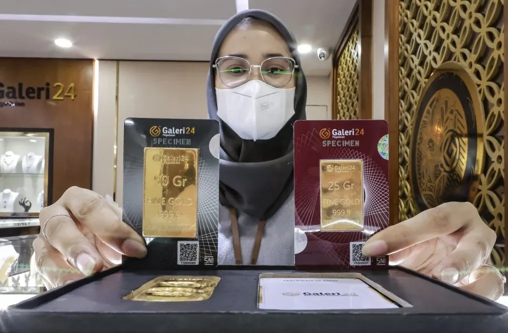 Harga Emas Pegadaian Hari Ini Kamis 8 Januari 2026: Antam dan UBS Kompak Naik!