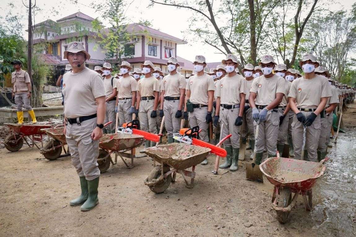 Bantu Masyarakat, Praja IPDN Jadi Motor Pemulihan Pascabencana di Aceh Tamiang