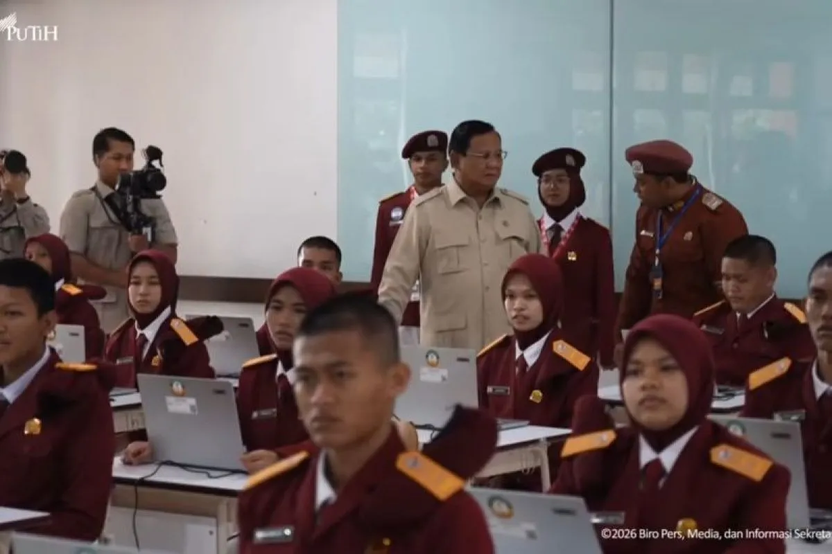 Presiden Prabowo Resmikan 166 Sekolah Rakyat, Pastikan Fasilitas Siswa Layak