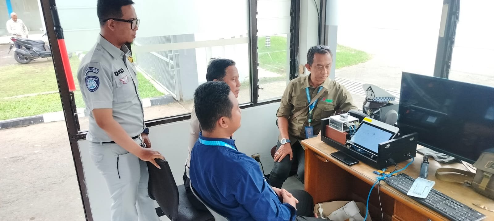 Peningkatan Kualitas Pelayanan Publik, Jasa Raharja Cabang Cirebondan Tim Pembina Samsat Kab Cirebon Dan Samsat Ciledug Gelar Samsat Night