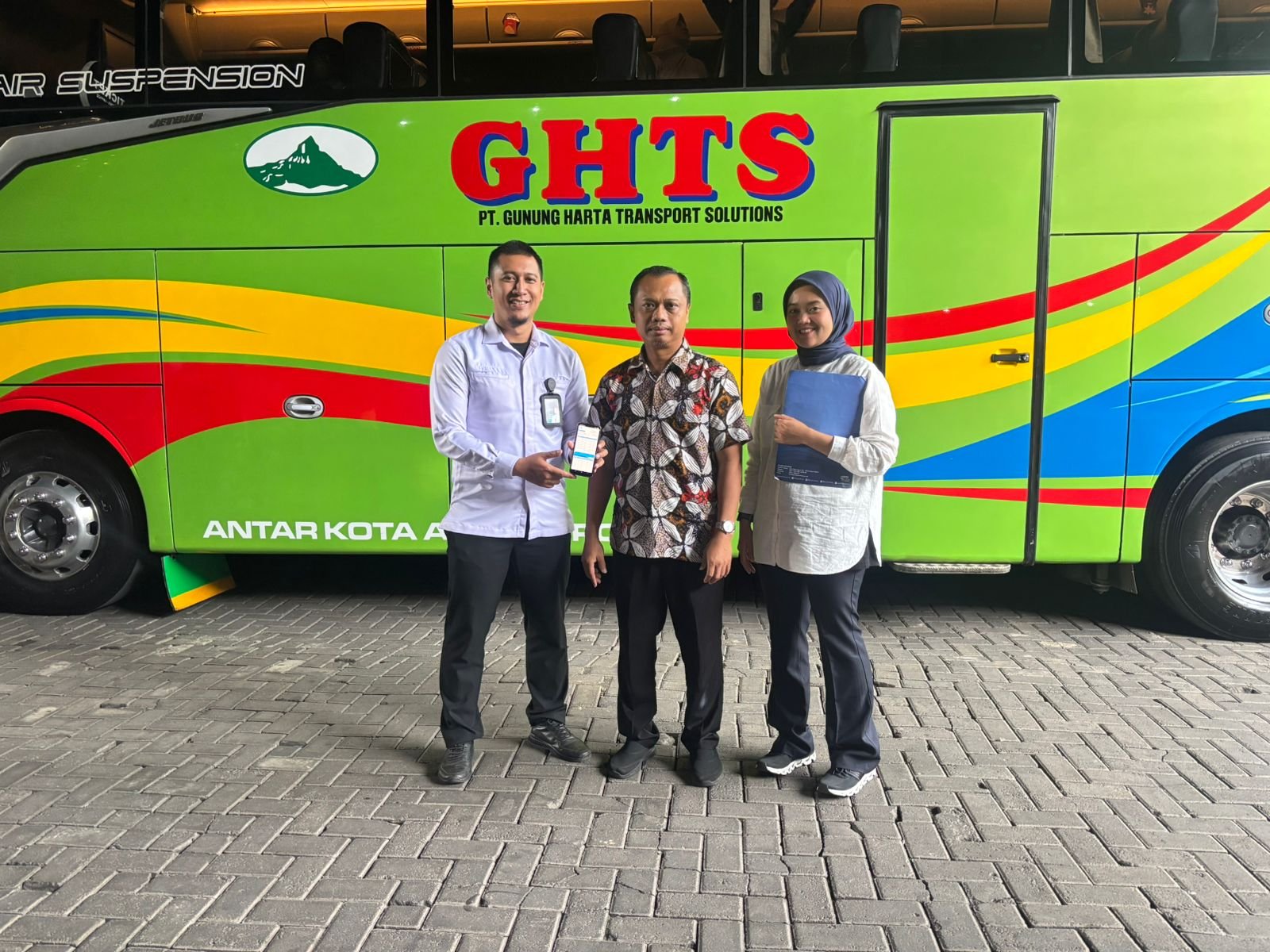 Jasa Raharja Cabang Malang Giat  CRM Ke Pengusaha Otobus di Wilayah Malang