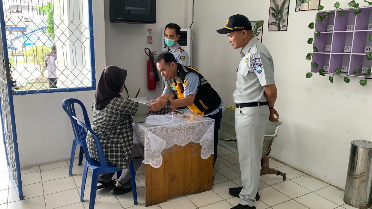 Jasa Raharja Kalteng Gelar Pelayanan Kesehatan Gratis di Pelabuhan Sampit Jelang Arus Mudik