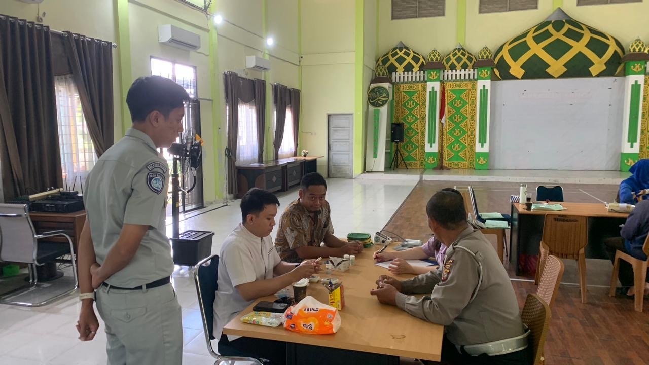 Jasa Raharja Kalbar Hadirkan Layanan Pengobatan Gratis dalam Program Samsat GOKATAN di Pontianak Tenggara Jasa Raharja Kalbar Hadirkan Layanan Pengobatan Gratis dalam Program Samsat GOKATAN di Pontianak Tenggara