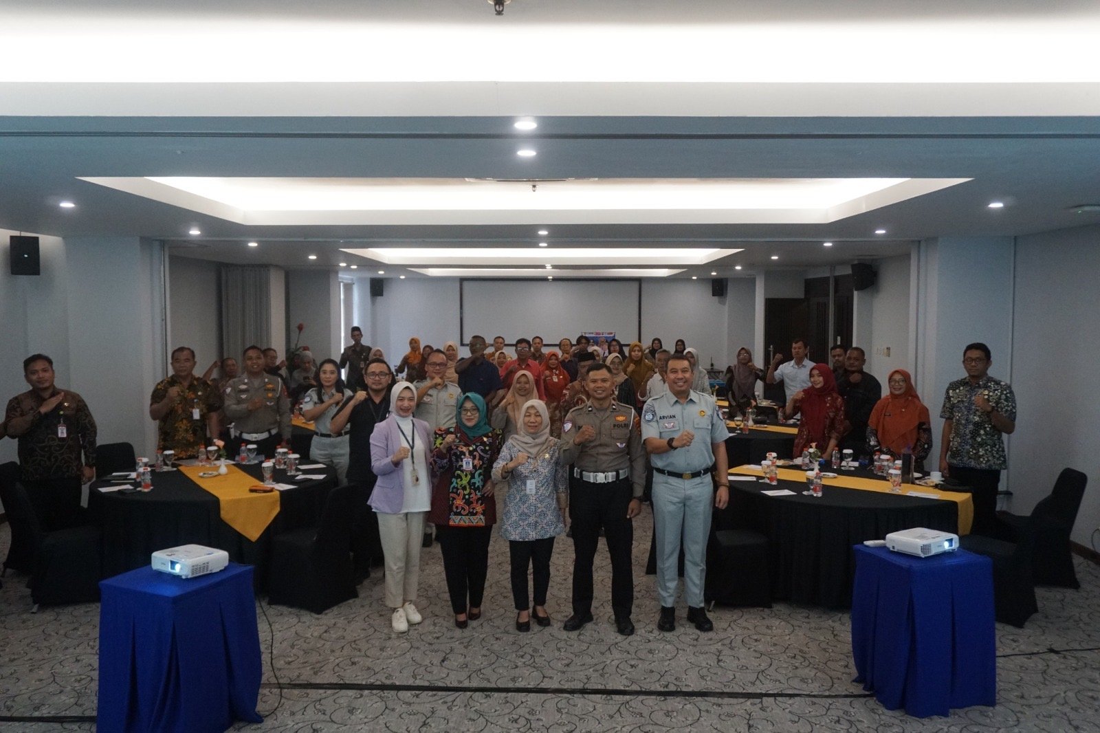 Tim Pembina Samsat Sukoharjo Gelar Sosialisasi dan Monitoring Evaluasi Pemungutan PKB Bersama BUMDes dan Samsat Corporate