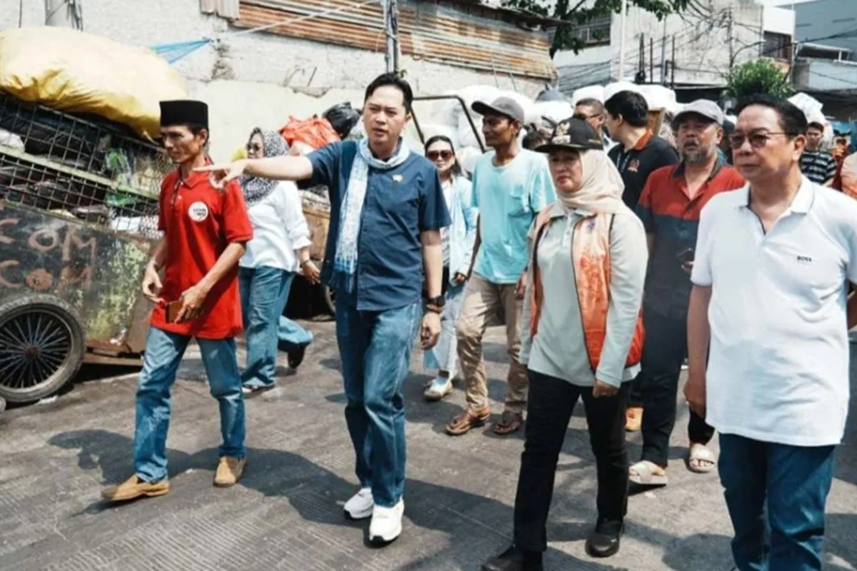 Urai Masalah Sampah, Wali Kota Jakarta Barat Tinjau Langsung Depo Kembar Jelambar