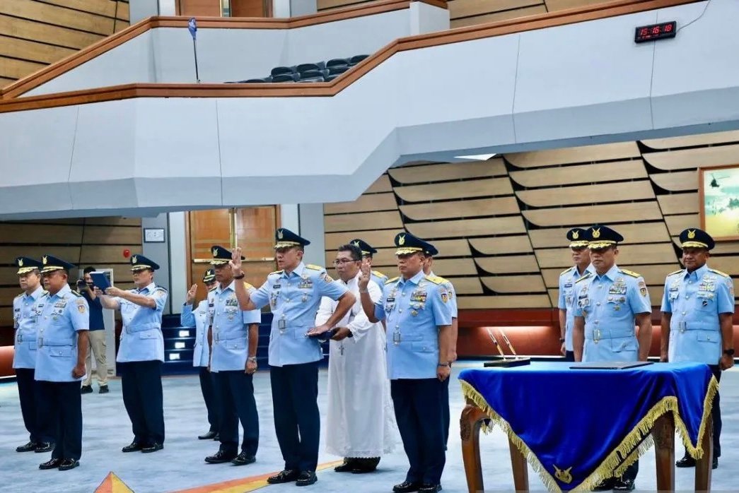 Perkuat Organisasi, KSAU Pimpin Serah Terima Jabatan 6 Perwira Tinggi TNI AU