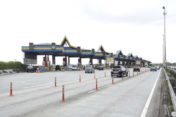 Waspada Macet Libur Panjang, Simak Jadwal Satu Arah di Jalur Puncak Hari Ini