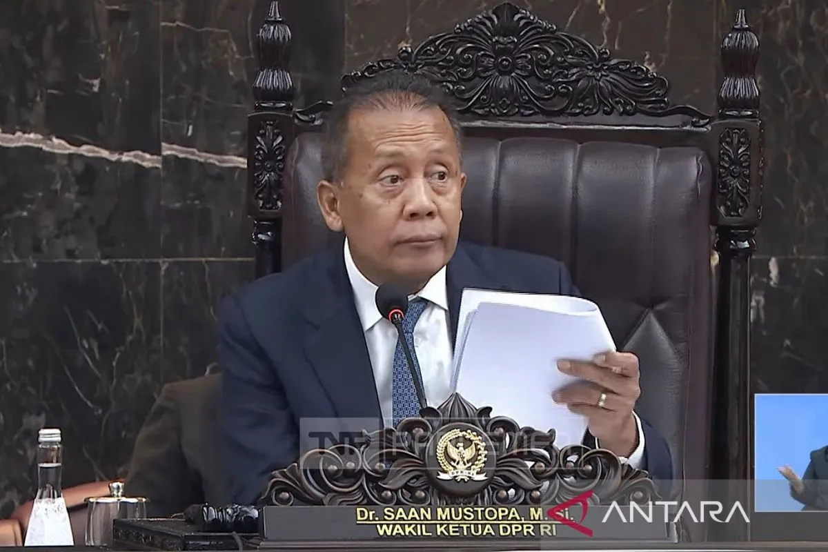 Rapat Paripurna DPR Sepakat Sahkan RUU Polri Sebagai Usul Inisiatif