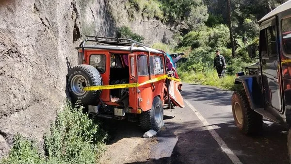 Kapolres Ungkap Kronologi dan Penyebab Kecelakaan Jeep Terguling di Bromo