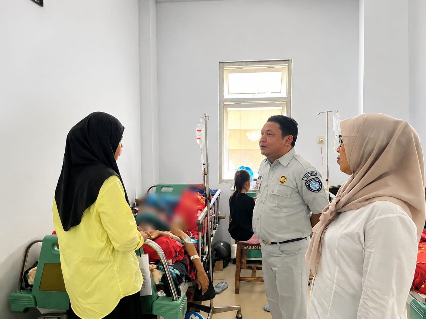 Wujud Negara Hadir, Jasa Raharja Cabang Bima Dampingi Korban Kecelakaan Lalu Lintas