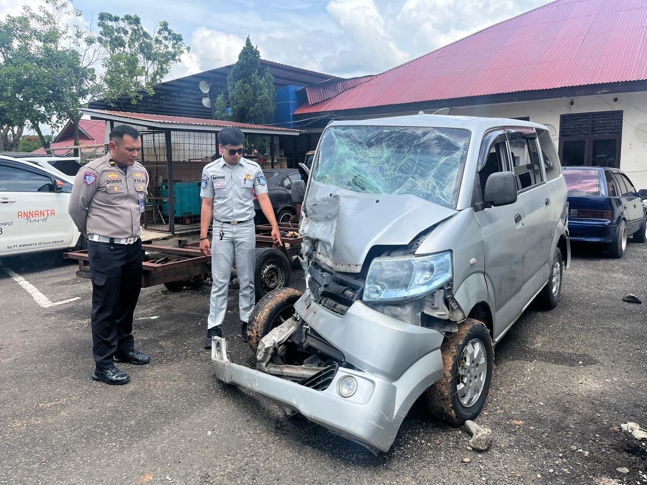 Respon Cepat Jasa Raharja Bukittinggi Tangani Laka Beruntun di Harau, Korban Langsung Dijamin Perawatan