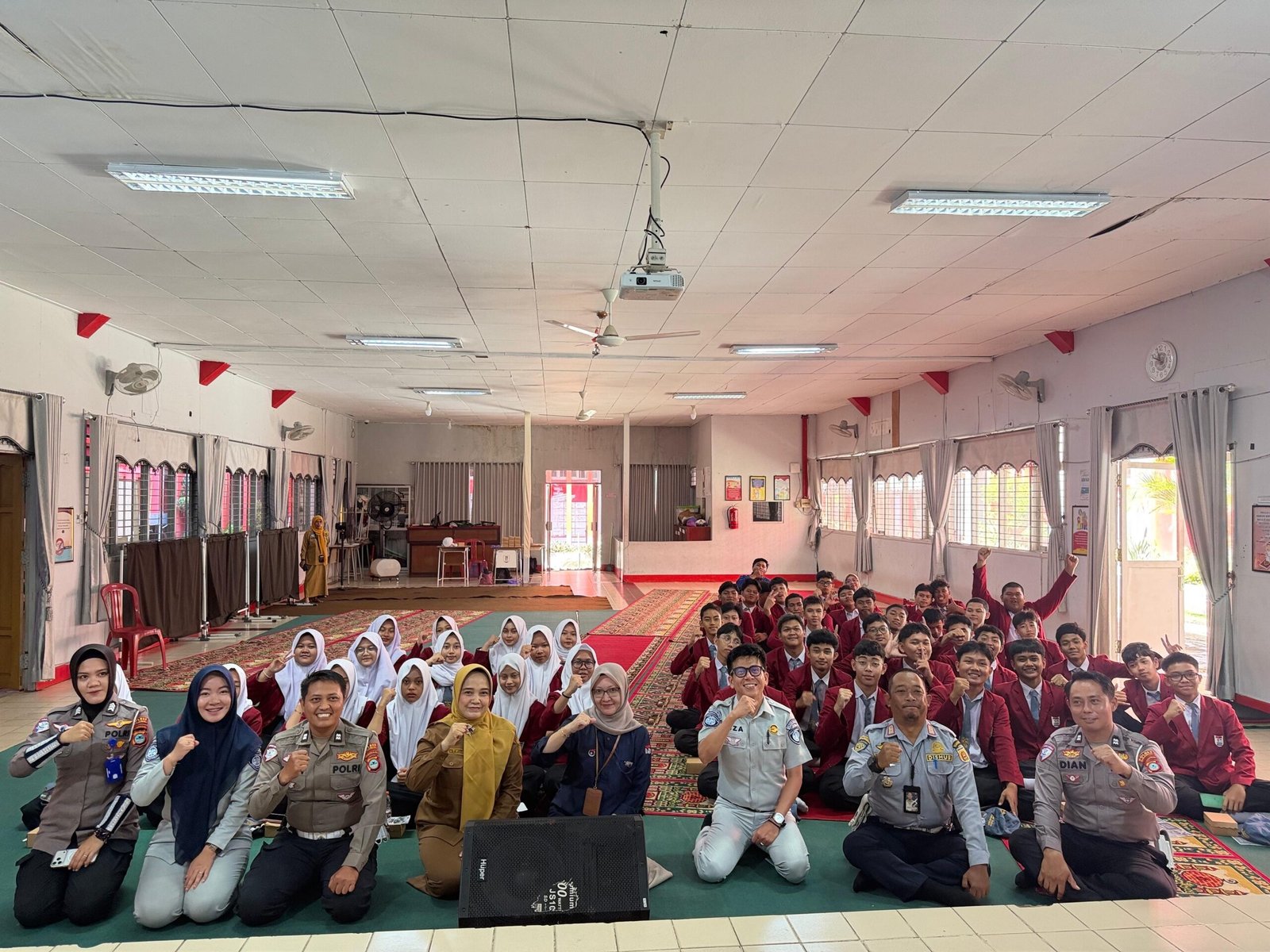 Jasa Raharja Kalsel Edukasi Keselamatan Transportasi di SMK Telkom Banjarbaru