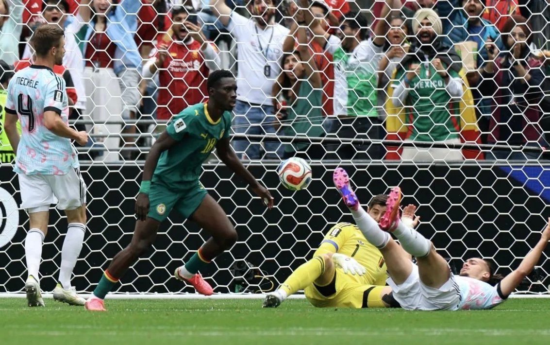 Timnas Senegal Berhentikan Pelatih Kepala Pape Thiaw