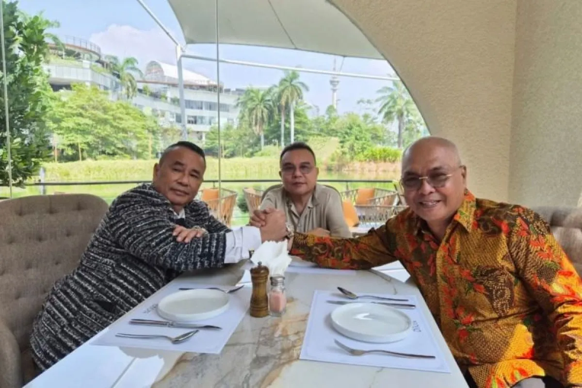 Dasco Pertemukan Hotman Paris dan Ketum PWI, Dorong Persatuan Insan Pers