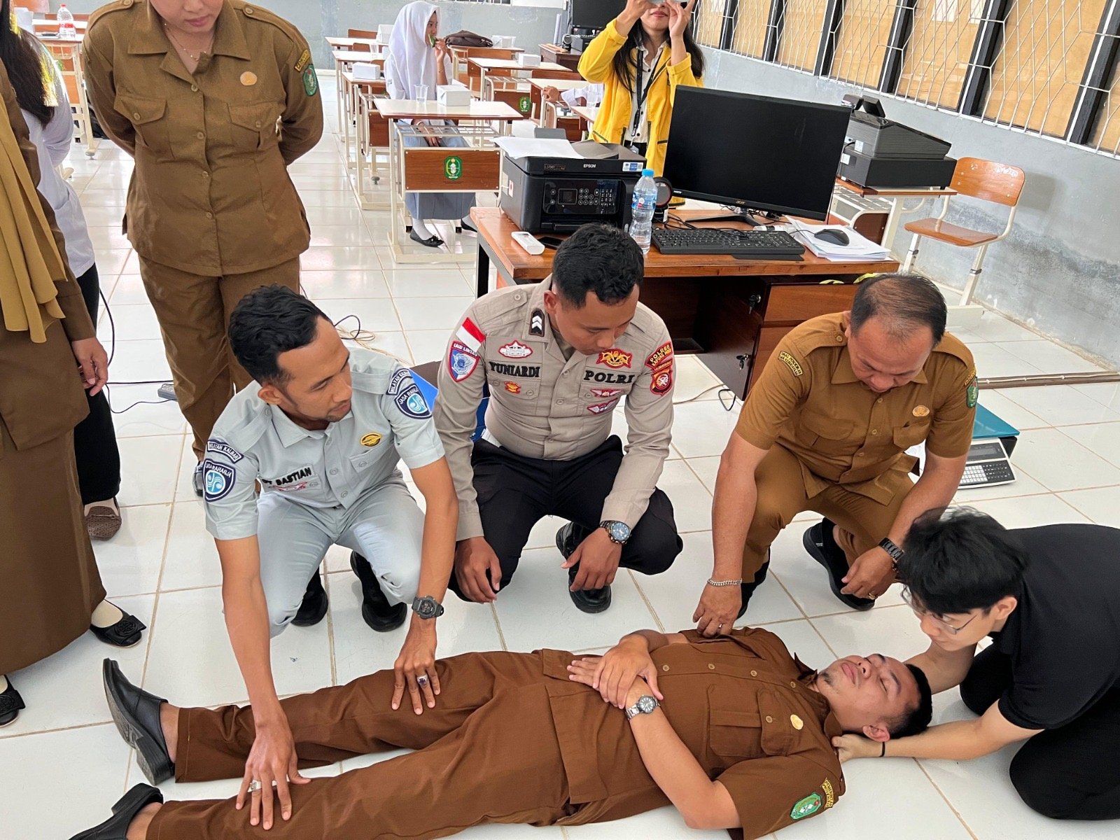 Tingkatkan Kesadaran Keselamatan Berkendara, Jasa Raharja Sintang Gelar Pelatihan PPGD di Putussibau