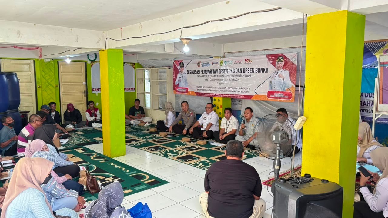 Tim Pembina Samsat Banjarmasin II Gandeng RT/RW dan LPMK Sosialisasikan Opsen dan Diskon Pajak