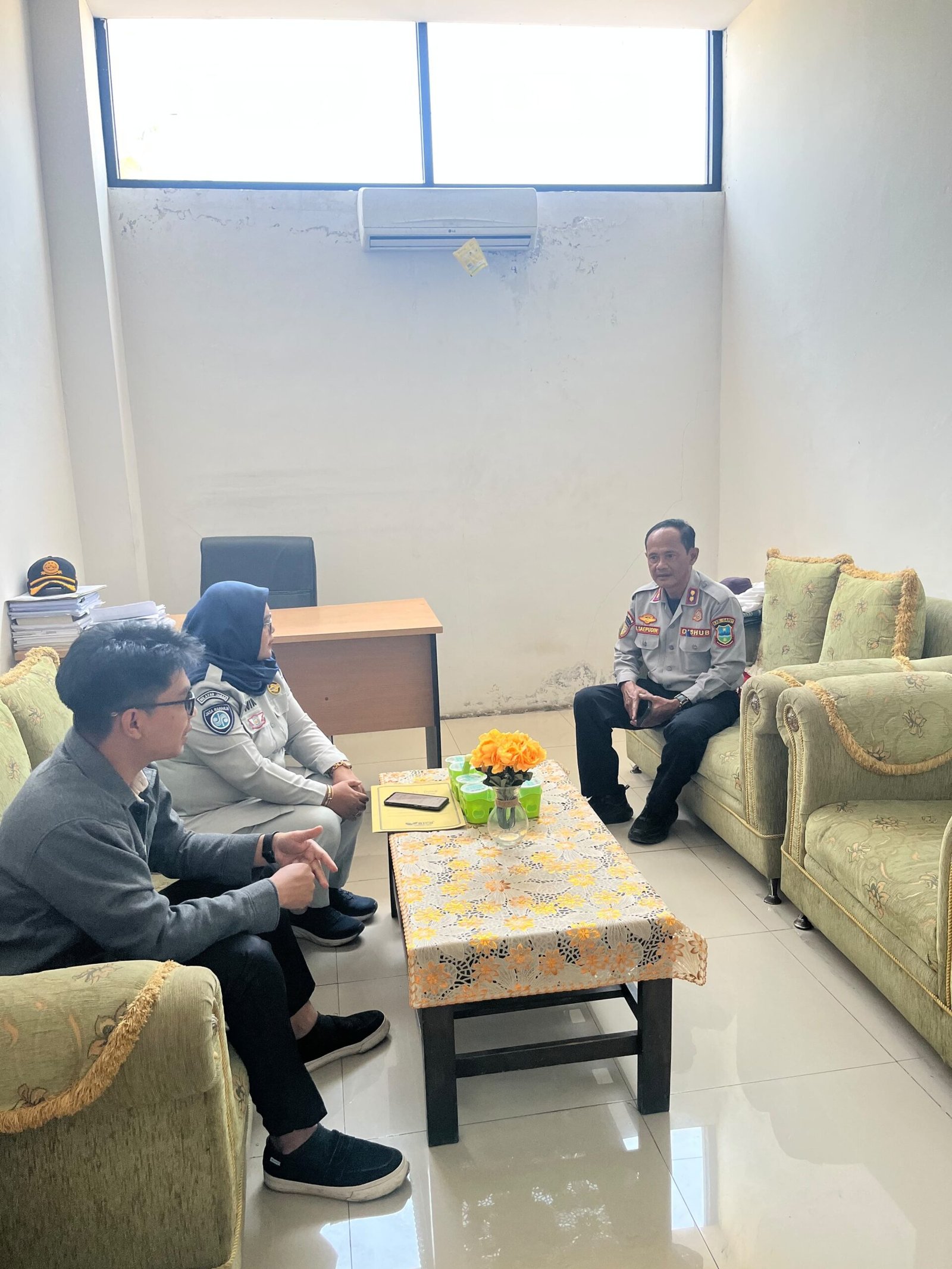 Jasa Raharja Cabang Tasikmalaya Perkuat Koordinasi dengan Kabid Angkutan Kabupaten Garut dalam Upaya Meningkatkan Keselamatan Transportasi