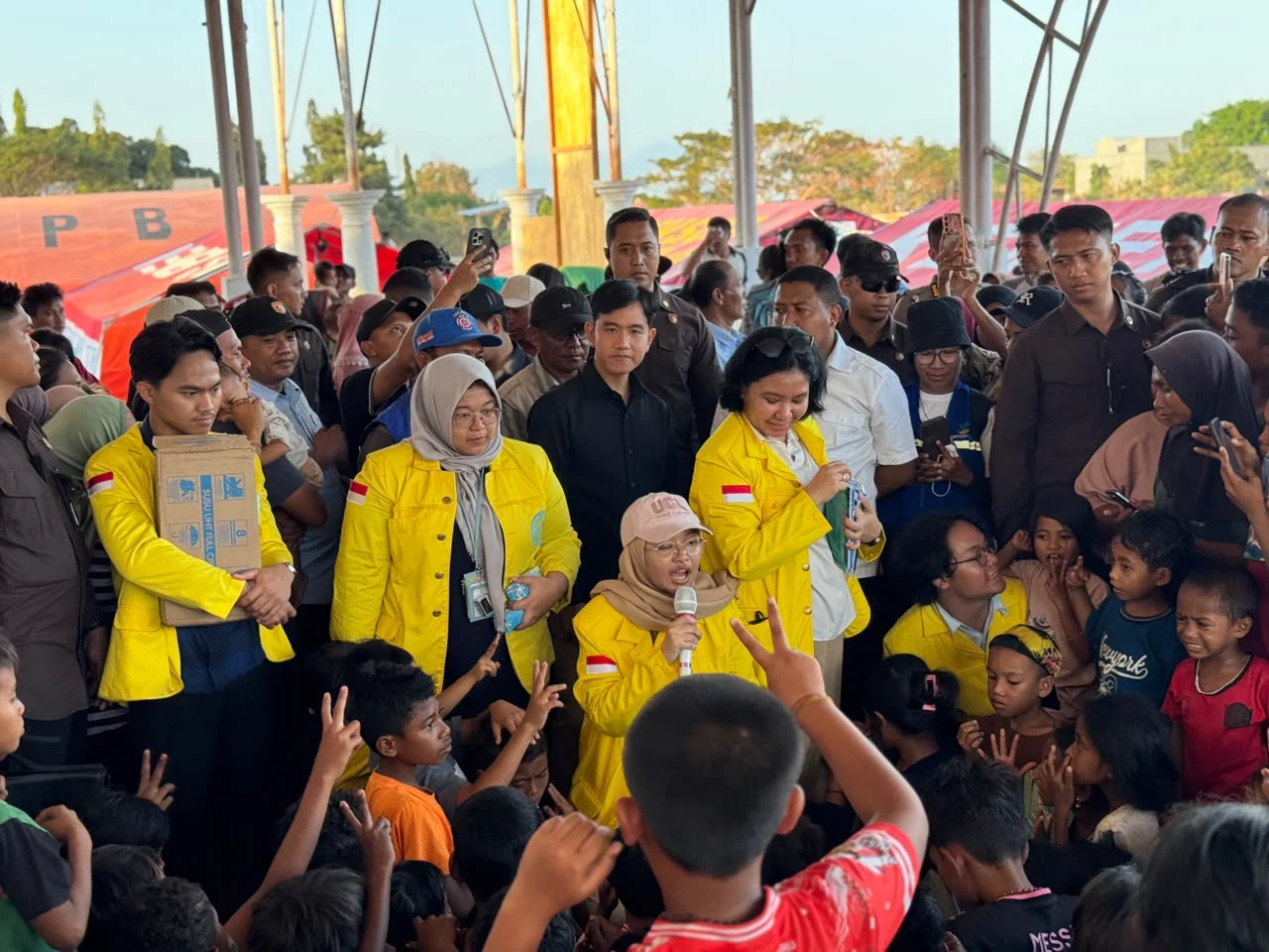 Wapres Apresiasi Aksi Nyata Anak Muda Bantu Penanganan Bencana Flores