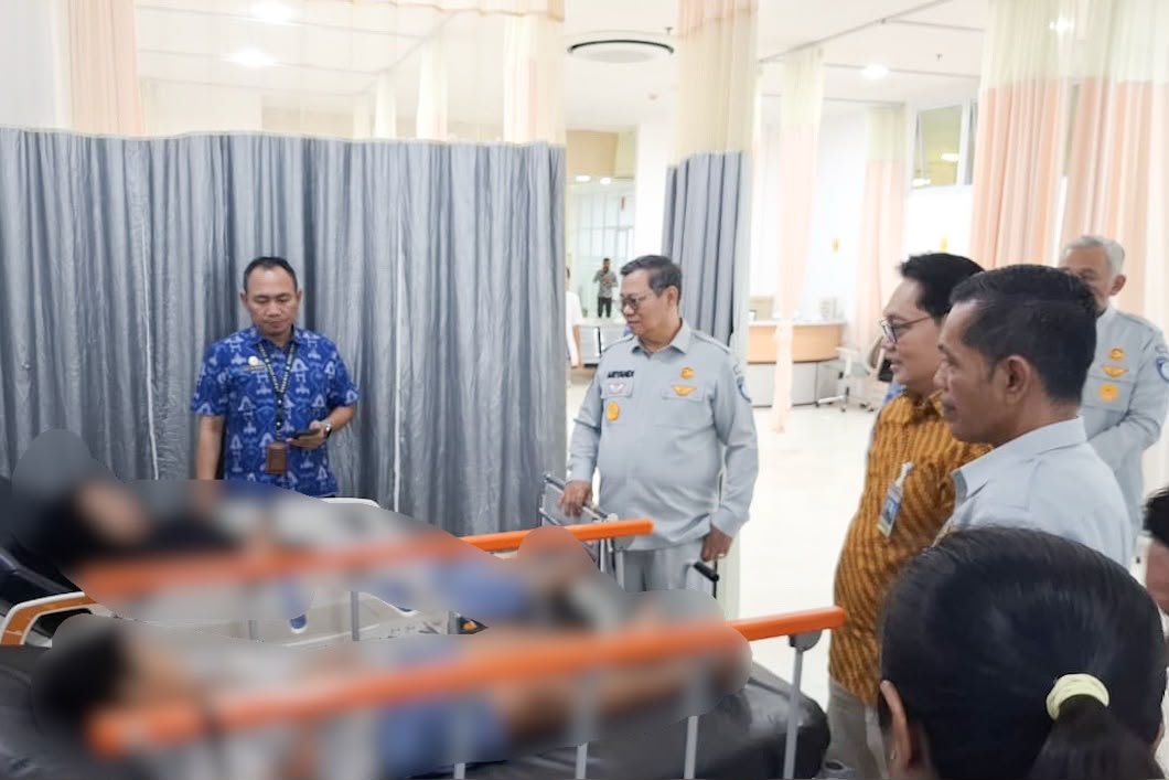 Pastikan Jaminan Perawatan Berjalan Baik, Direksi Jasa Raharja Tinjau Korban KMP Putri Yasmin di Rumah Sakit