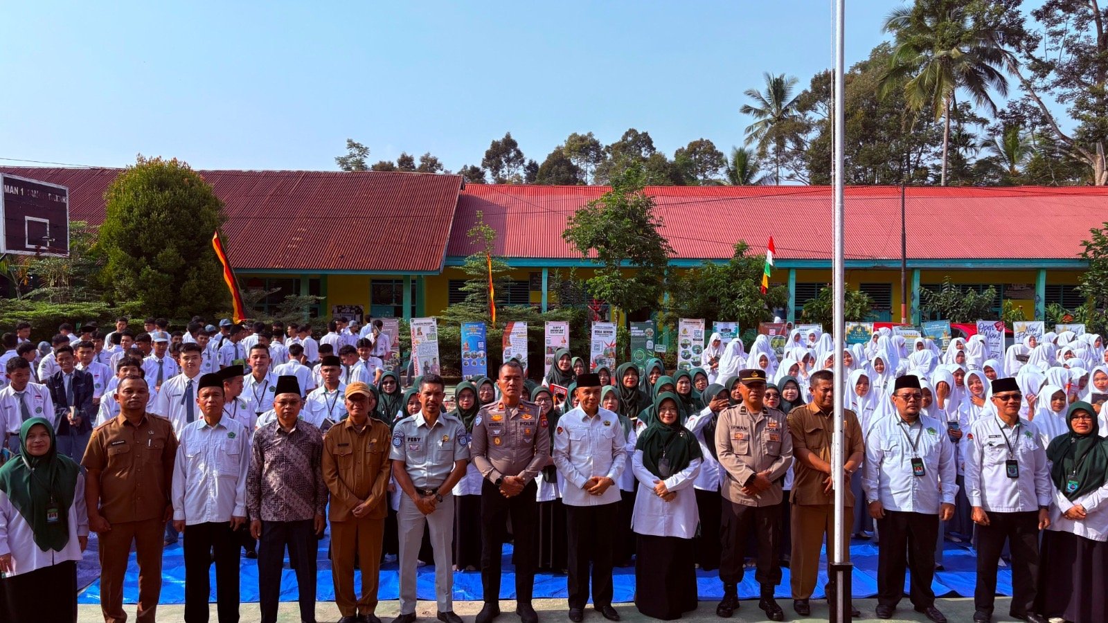 Jasa Raharja Dukung Implementasi Kurikulum Lalu Lintas di Madrasah Melalui Penandatanganan MoU di Tanah Datar
