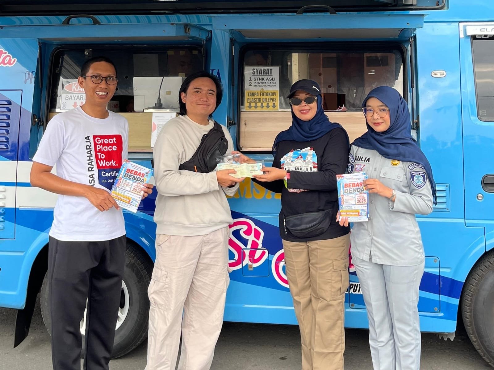 Jasa Raharja Perkuat Pelayanan Pajak Kendaraan melalui Samsat On Sunday Morning di Stadion Maguwoharjo