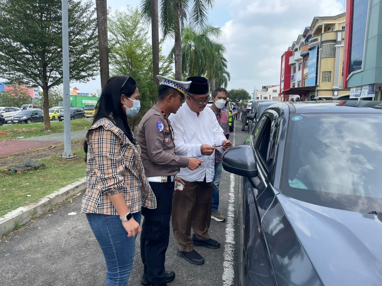 Gencarkan Pemutihan Pajak Kendaraan 2026, Jasa Raharja Kanwil Kepri Bersinergi dalam Operasi Gabungan bersama Samsat Batam Center