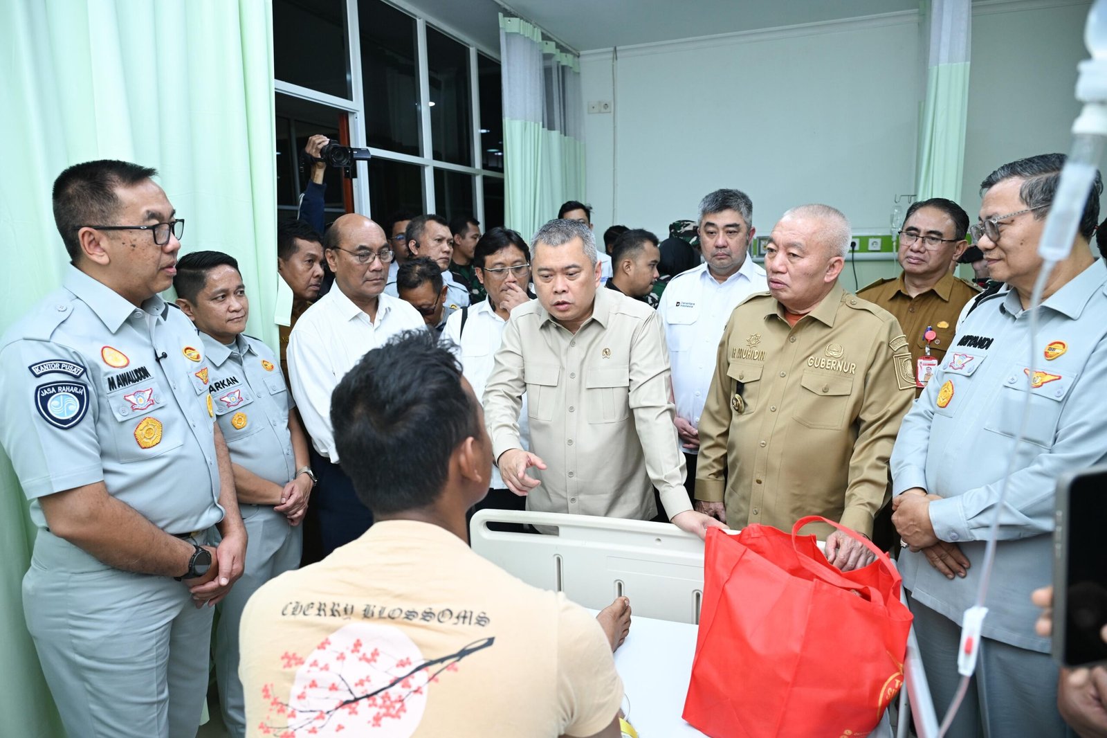 Kunjungi Korban KM Virgo Transport 8 di RSUD Ulin Banjarmasin, Dirut Jasa Raharja Pastikan Pelayanan Berjalan Optimal