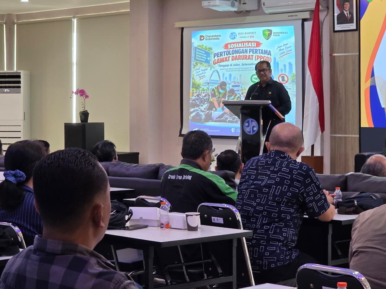 Perkuat Keselamatan Transportasi, Jasa Raharja dan Biddokkes Polda Kaltim Gelar MUKL dan PPGD dalam Pembinaan Pengemudi dan Awak Angkutan Umum
