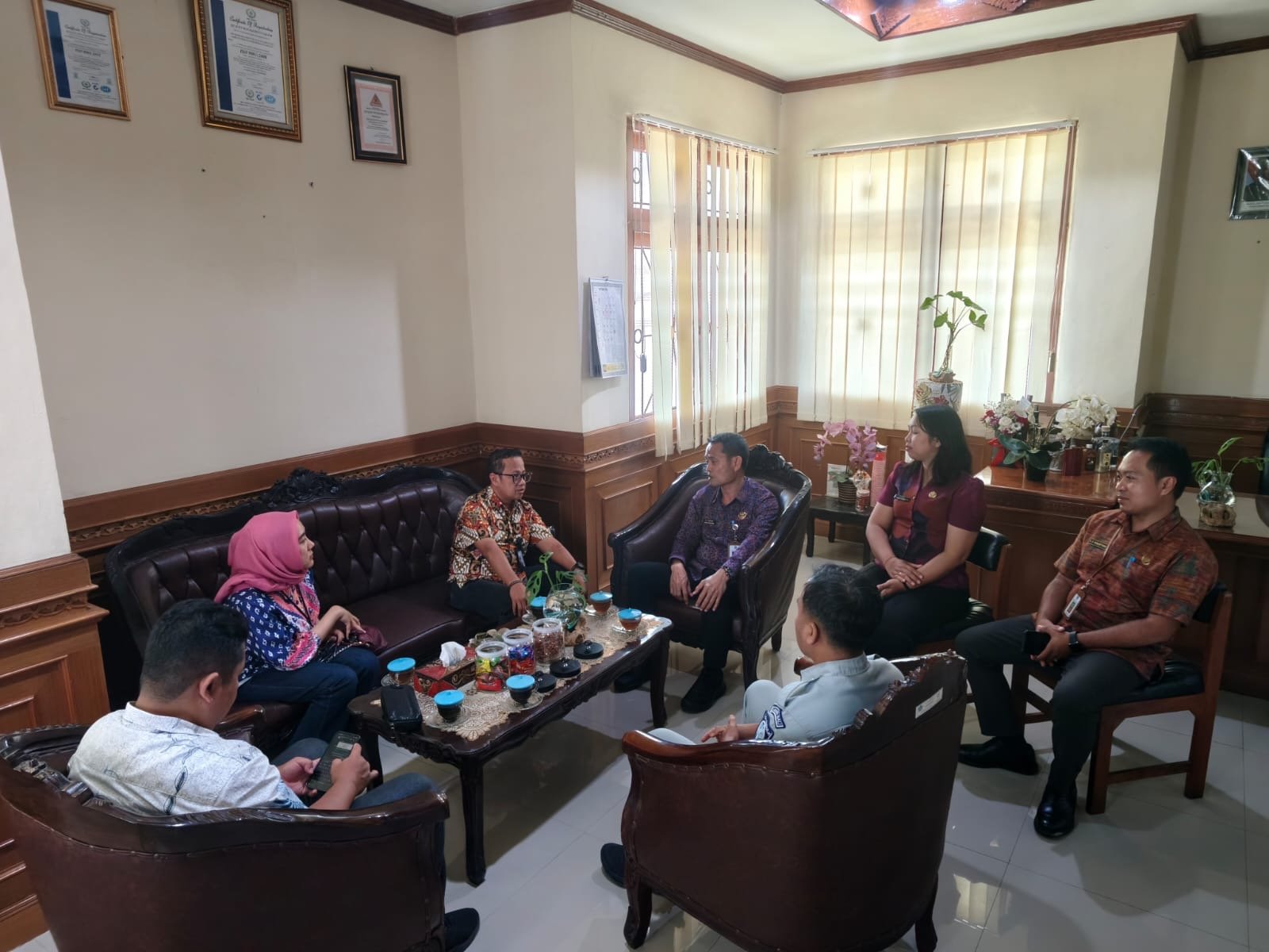 Dari WA Blast hingga Operasi Gabungan,Jasa Raharja Dorong Informasi Pemutihan Makin Luas di Karangasem
