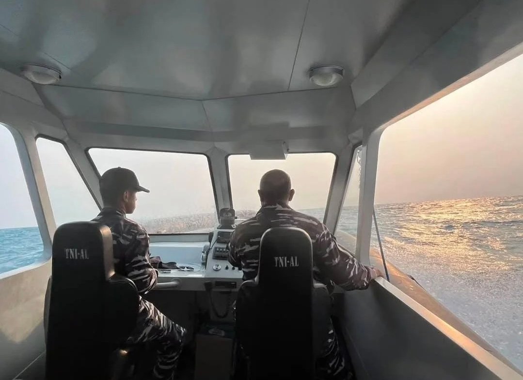 Prabowo Perintahkan TNI AL Cari Lima Jurnalis yang Hilang di Selat Sunda