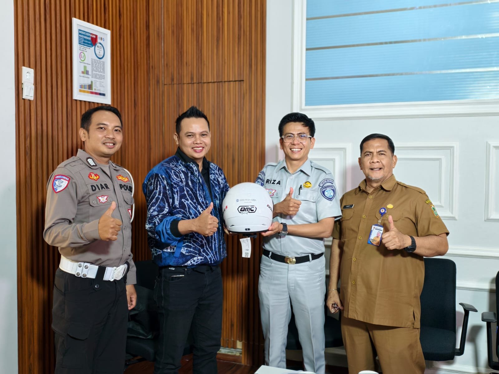 Jasa Raharja Kalsel Edukasi Perlindungan Masyarakat dan Keselamatan Berkendara melalui Podcast Suara Edukasi Banua