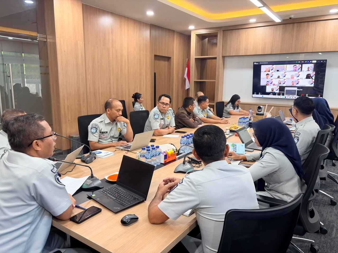 Jasa Raharja NTB Gelar Rapat Analisa dan Evaluasi Kinerja serta Sosialisasi Penerapan GCG