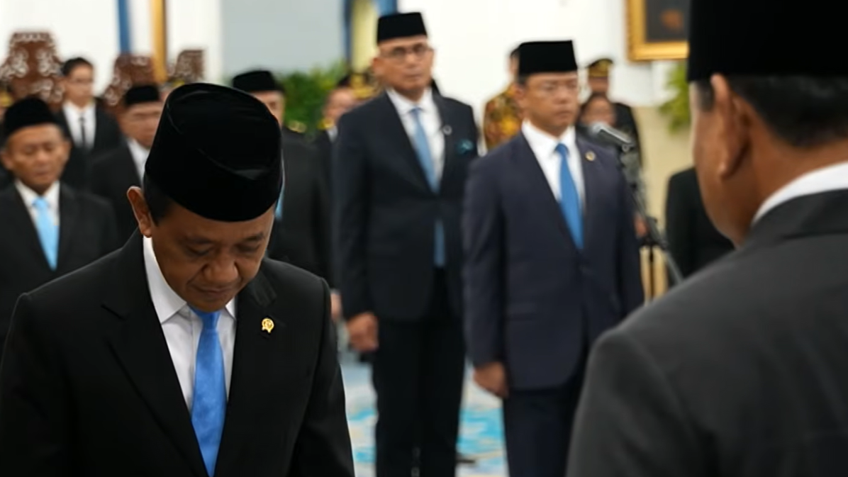 Bahlil Lahadalia Resmi Dilantik Jadi Menko Hilirisasi dan Transisi Energi