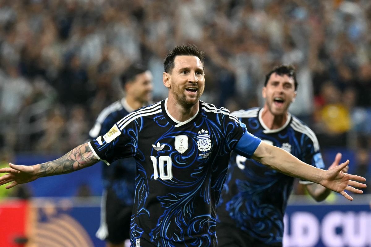 Messi Cetak Satu Gol dan Dua Assist pada Laga Terakhirnya untuk Argentina