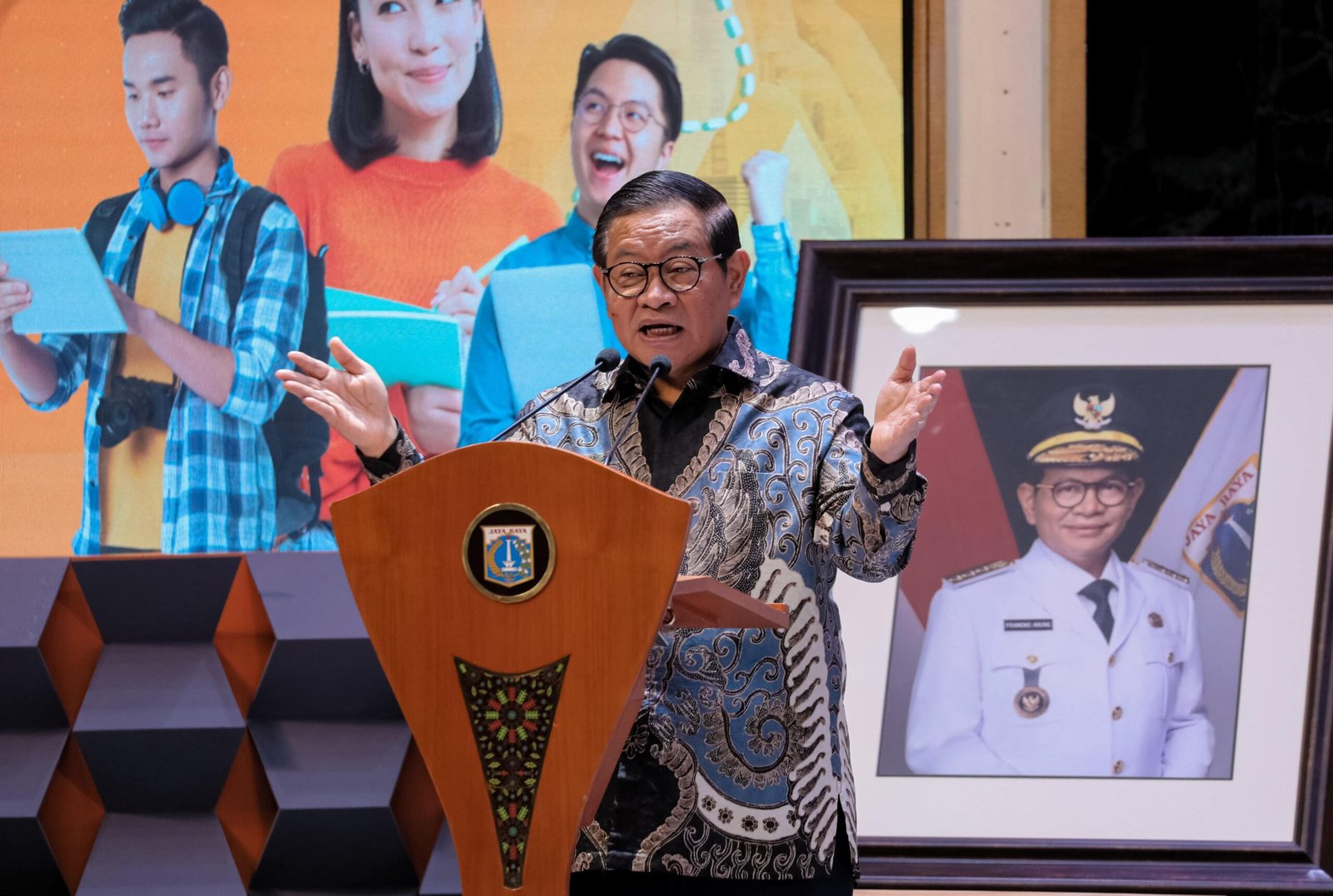 Pramono Anung Siapkan Program Beasiswa Luar Negeri bagi Pemuda Jakarta