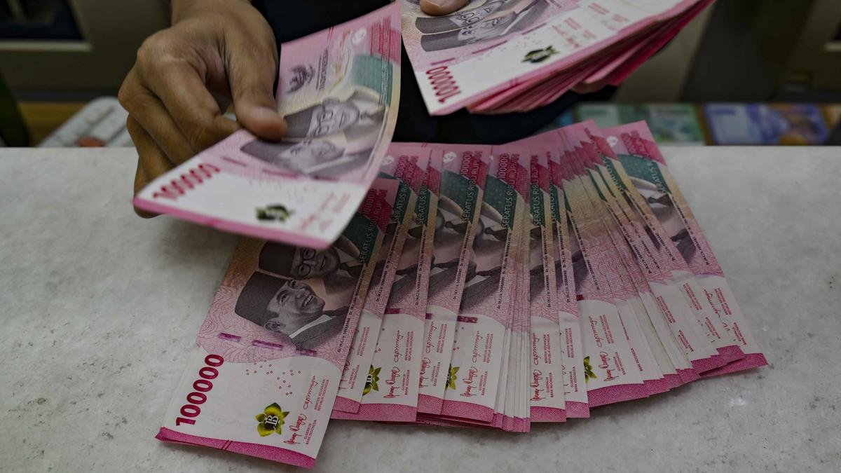 Nilai Tukar Rupiah Menguat pada Pembukaan Perdagangan, Tekanan Masih Membayangi