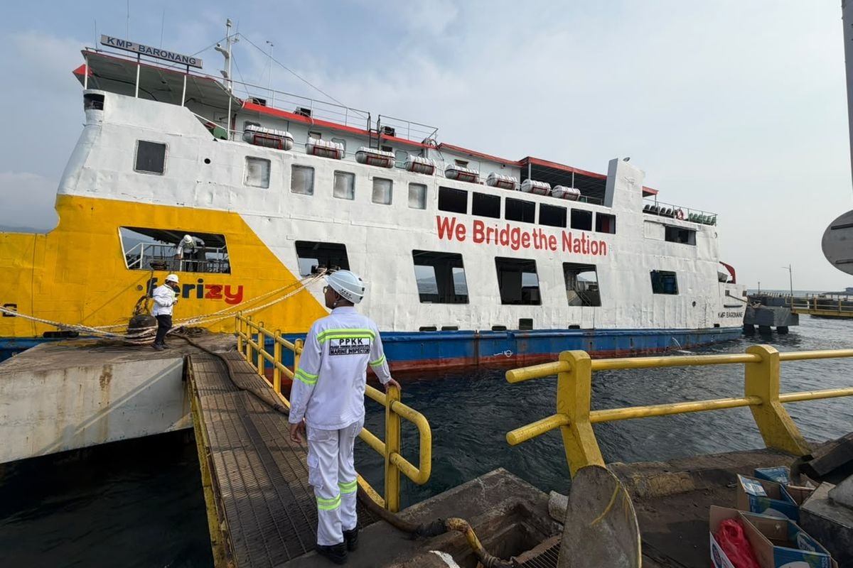 Kemenhub Pastikan Keselamatan Kapal dan Pesawat melalui Pemeriksaan Jelang Libur Akhir Tahun
