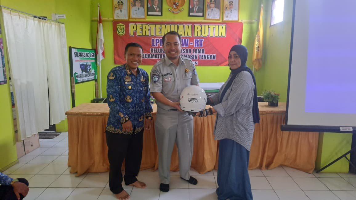 Jasa Raharja Kalsel Kenalkan Peran dan Fungsi kepada Warga Kelurahan Pasar Lama