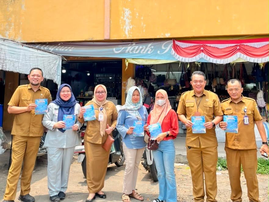 Sambangi Pasar Tengah, Samsat Metro Ajak Masyarakat Manfaatkan Program Keringanan Pajak Kendaraan