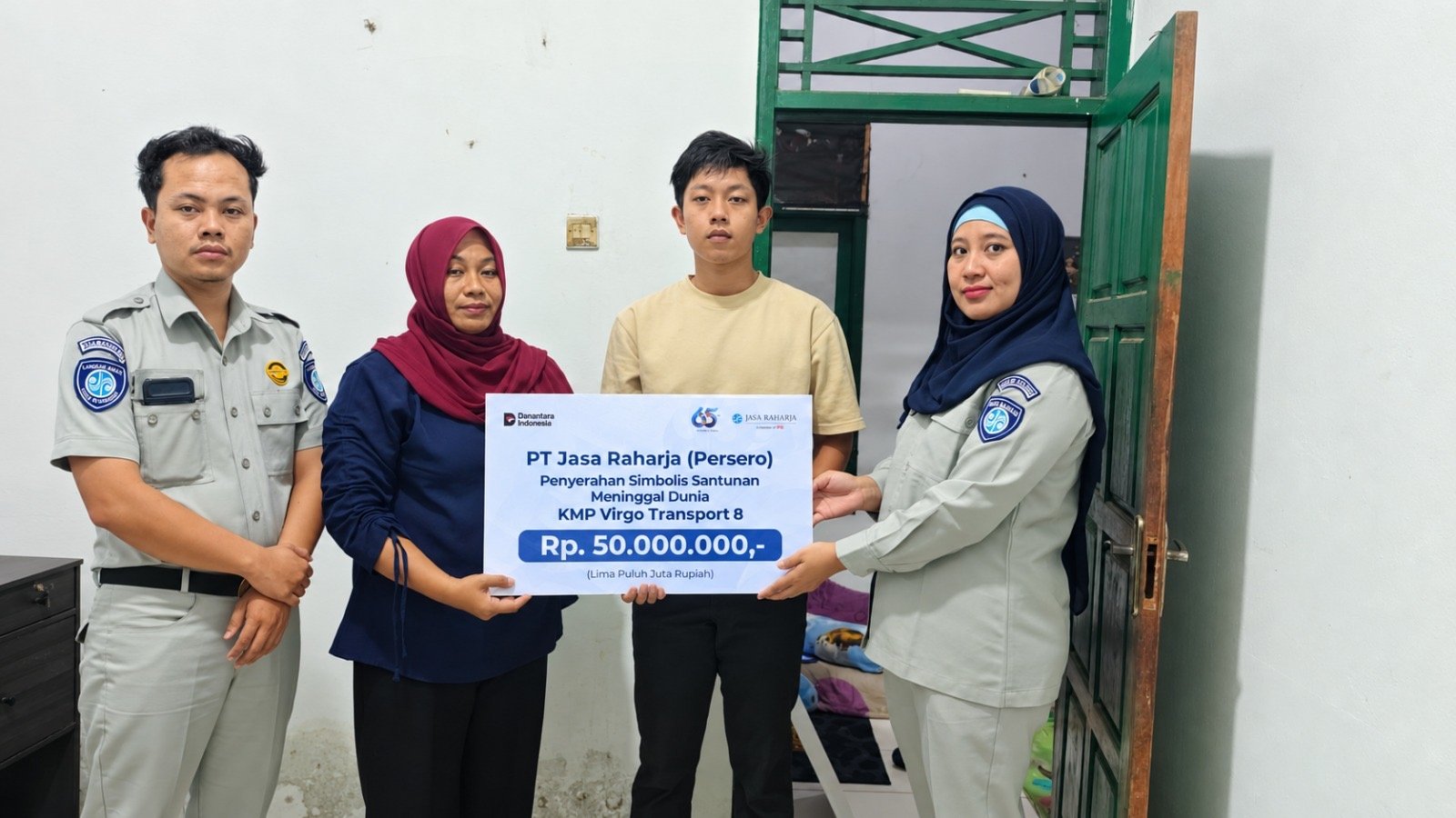 Jasa Raharja Kalteng Serahkan Santunan kepada Ahli Waris Korban KM Virgo Transport 8, Pastikan Hak Korban Terpenuhi